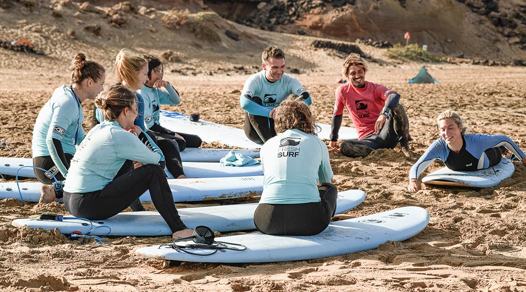 Surfcamp Fuerteventura deutsch – Ein Paradies für deutsche Surfer